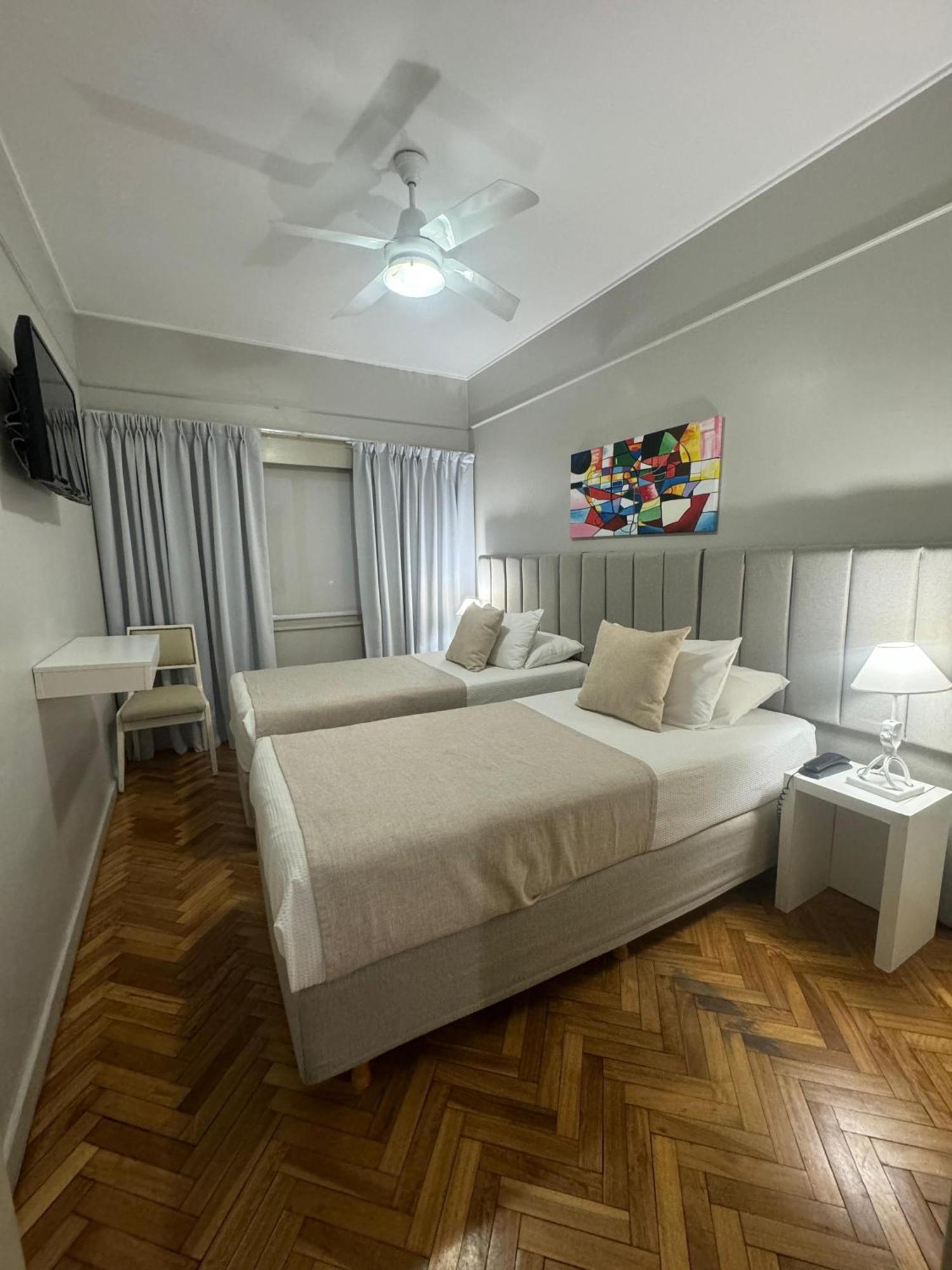 Hotel Facon Grande Buenos Aires Luaran gambar